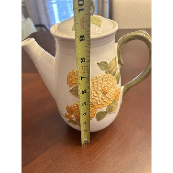 Metlox Sculptured Zinnia Coffee Pot With Lid POPPYTRAIL - Picture 10 of 12
